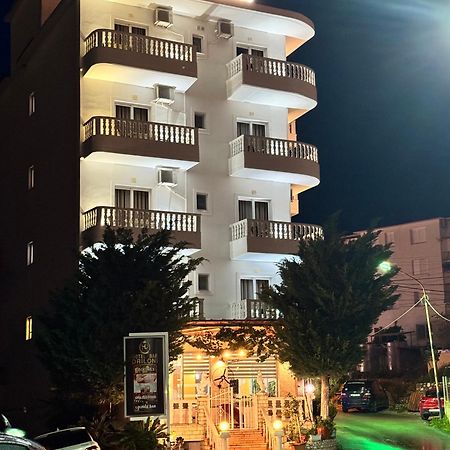 Hotel Driloni คซามิล ภายนอก รูปภาพ