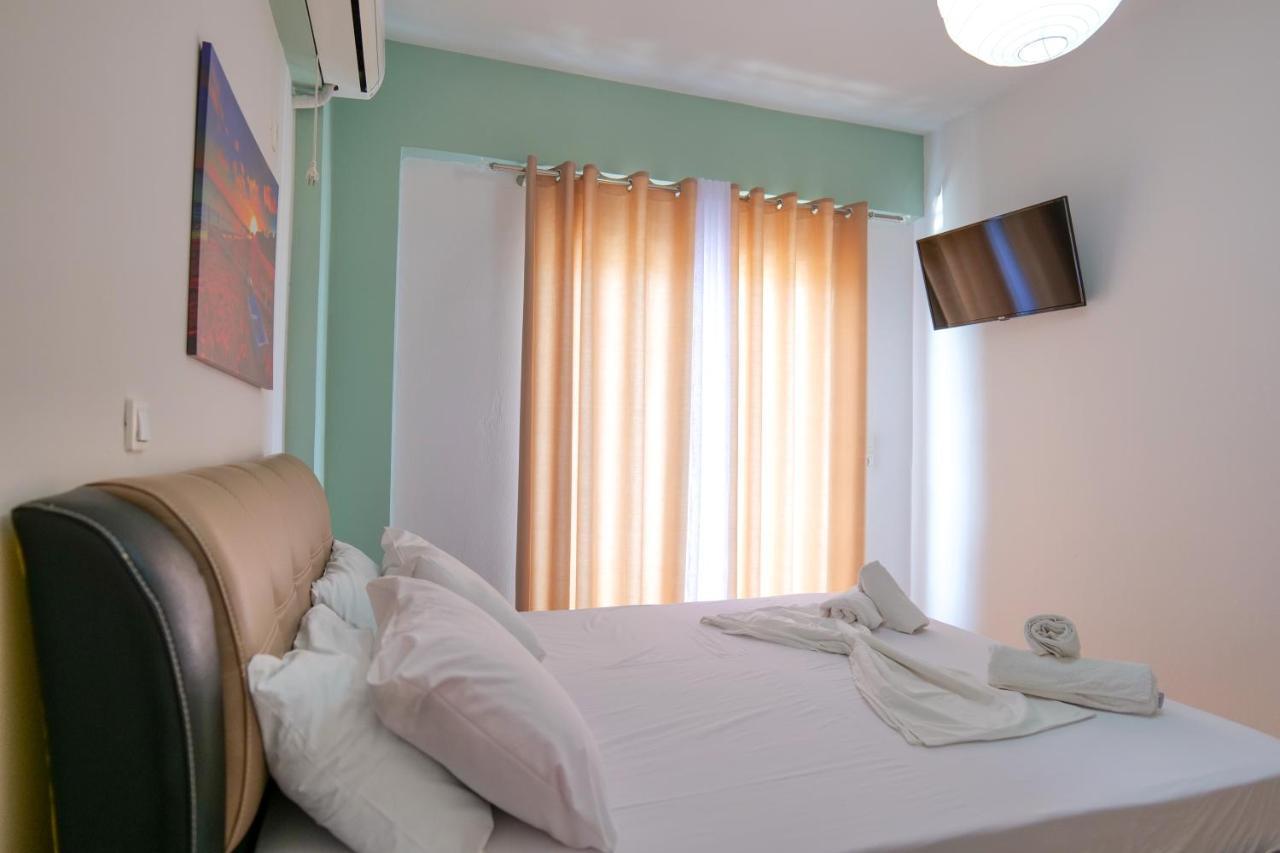 Hotel Driloni คซามิล ภายนอก รูปภาพ