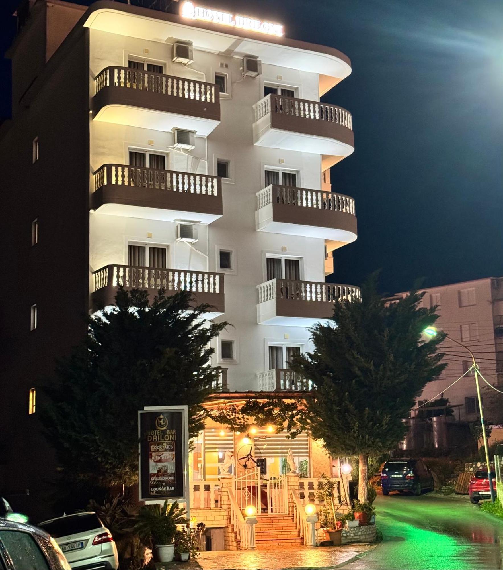 Hotel Driloni คซามิล ภายนอก รูปภาพ